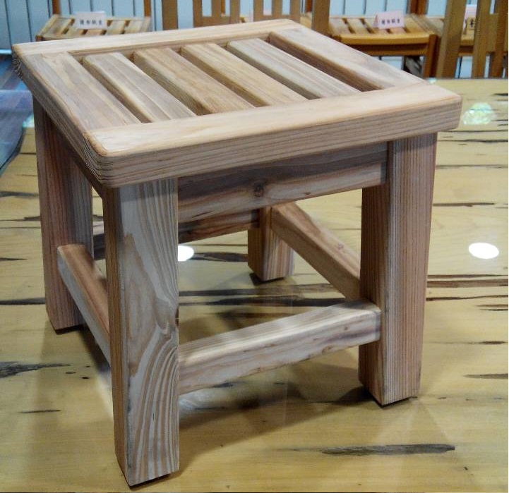 細木小板凳